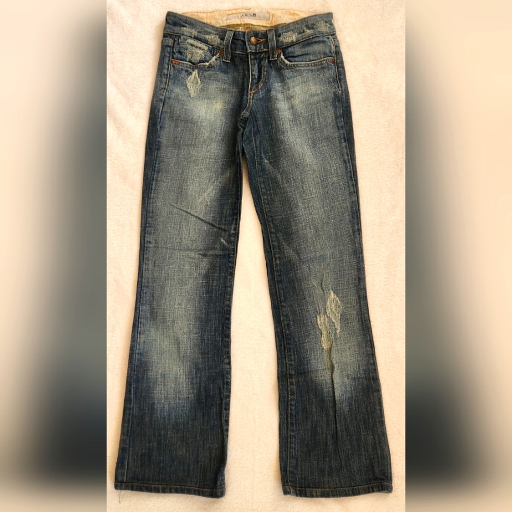 Joe's Jeans Women's Blue Denim Distressed Jeans RN 106214 - like new!